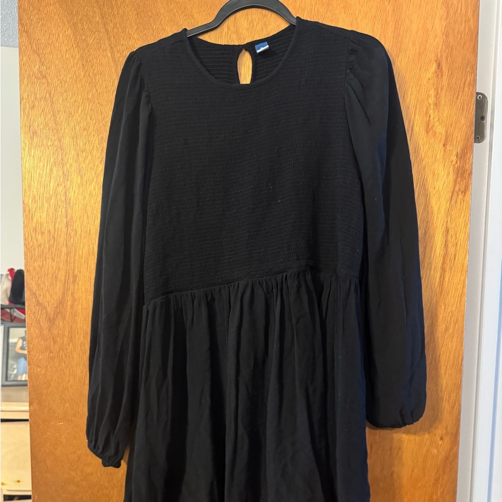 Elegant Black Dress